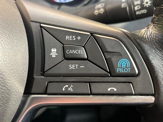 �y�v���p�C���b�g�z�������H�ł̒��������s���y��!!�a�؎��Ə��񑖍s�̃V�[���ŁA�A�N�Z���E�u���[�L�E�X�e�A�����O�������Ő��䂵�A�������^�]�̕��S���y�����Ă���܂���