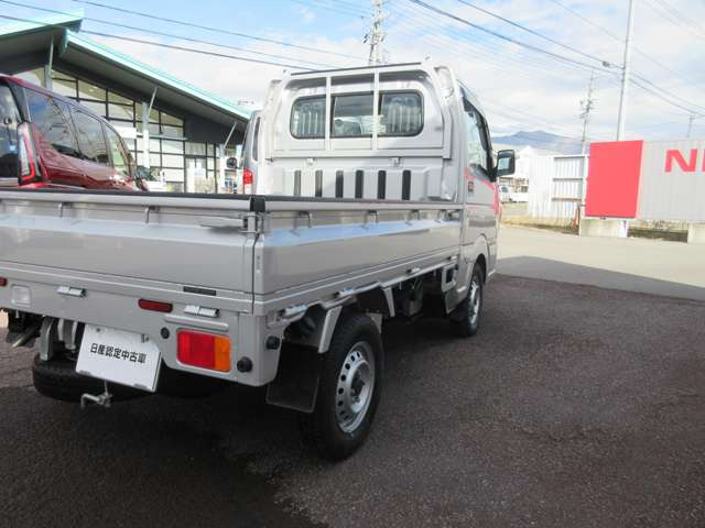 NT100クリッパーDX セーフティ パッケージ 4WD