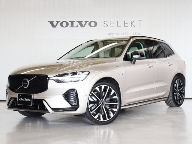 XC60ウルトラ T6 AWD プラグイン ハイブリッド 4WD