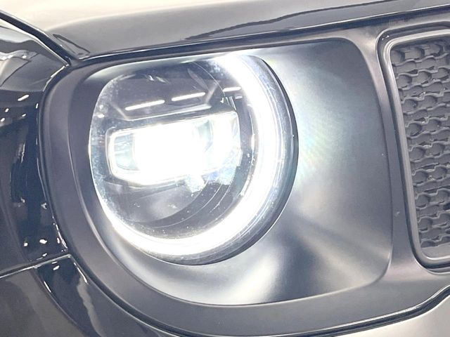 ��LED�w�b�h���C�g:��ԑ��s�����ǍD�Ȏ��E���m�ۂ����S���ĉ^�]�ł��鍂�P�xLED�w�b�h���C�g�𑕔�!�_�����x�������A����d�͂��}�����Ă��܂��B