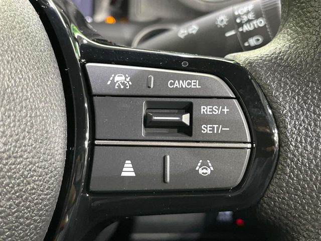 �y�A�_�v�e�B�u�N���[�Y�R���g���[���z�������H�ł̒��������s���y��!!�����ő��x��ۂN���[�Y�R���g���[�����A�Փˌy���V�X�e���ƘA�g���A�O���̎ԗ������m���ĎԊԂ�ۂ悤�ɑ��x���߂��Ă���܂�!!