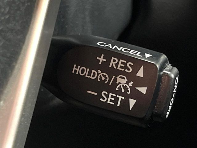 �y���[�_�[�N���[�Y�R���g���[���z�������H�ł̒��������s���y��!!�����ő��x��ۂN���[�Y�R���g���[�����A�Փˌy���V�X�e���ƘA�g���A�O���̎ԗ������m���ĎԊԂ�ۂ悤�ɑ��x���߂��Ă���܂�!!