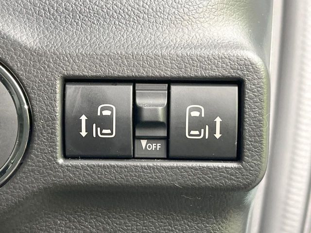 �y�����p���[�X���C�h�h�A�z�X�}�[�g�L�[��^�]�Ȃ̃X�C�b�`�Ō�ȗ����X���C�h�h�A�̊J���\���d��������͂����ăh�A���J����K�v�������A�����Ȃ��q�l�ł��ȒP�ɊJ���߂ł����K�ł���