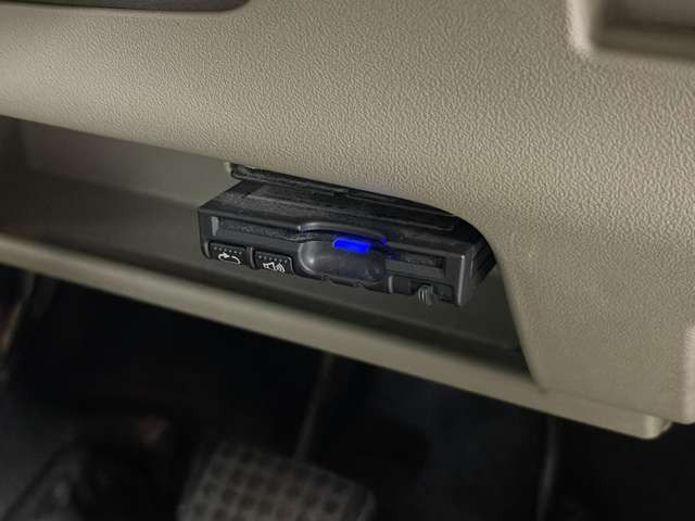 ���斳�����M�\�ł�!���񂨋C�y�ɂ��⍇���������܂�!LINE�ł̎ʐ^�E����̑��M�������Ă���܂��BLINEID  @tih4453s �����q�l�̌g�ђ[���ɂ���Ă͑��M�ł��Ȃ��P�[�X���������܂��B