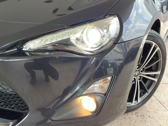 �yHID�w�b�h���C�g�z���ɖ��邭�O�����Ƃ炵�Ă����̂ŁA���V����Ԃ̑��s�������E�ǍD�ň��S���Ă���肢�������܂��B