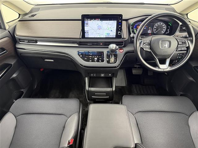 オデッセイ2.0 e:HEV アブソルート EX