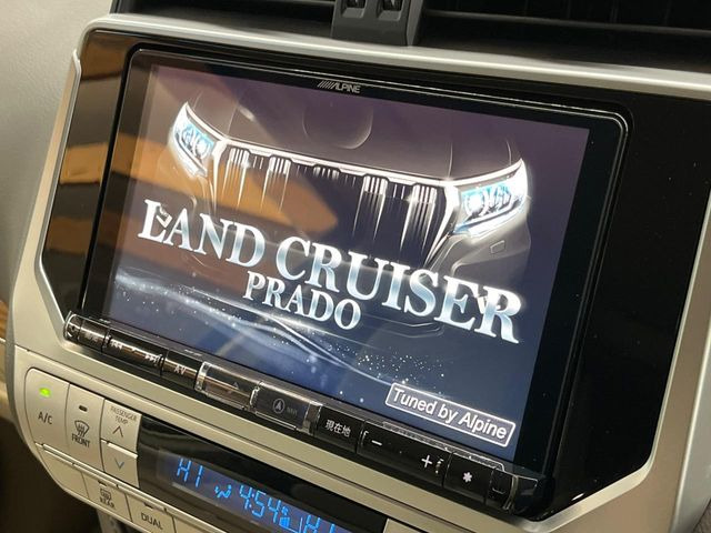 �y���ʃi�r�z�l�C�̑�^9�C���`�i�r�𑕔��B���݊��̂�����ʂ̓C���p�N�g��!�i�r���p���̃}�b�v�\���͌��₷���A�e���r��DVD�͗Տꊴ���A�b�v!�����̃h���C�u���O�b�Ɗy�����Ȃ�܂���