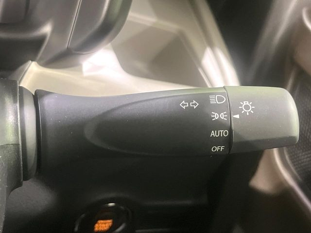 �y�I�[�g���C�g�z����̖��邳�ɉ����Ď����Ńw�b�h���C�g�̓_���E�������ł���@�\�ł�!���C�g�̕t���Y��E�����Y��Ȃǂ������Ȃ�A�J�̓���[���̑��s�����S!�g���l���ʉߎ����֗��ł��ˁ�