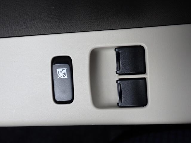 �O�Ȃ̑��̊J�͓d���ɂȂ�܂��̂ŁA�֗��ł���ˁB