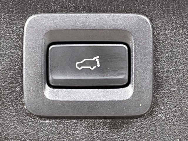 �y�p���[�o�b�N�h�A�z�X�}�[�g�L�[��^�]�Ȃ̃{�^�������������Ń��A�Q�[�g�������ŊJ���܂�!�ו��������Ă��鎞��A�����ʒu�ɂ���o�b�N�h�A��߂�ۂɕ֗��ȋ@�\�ł���