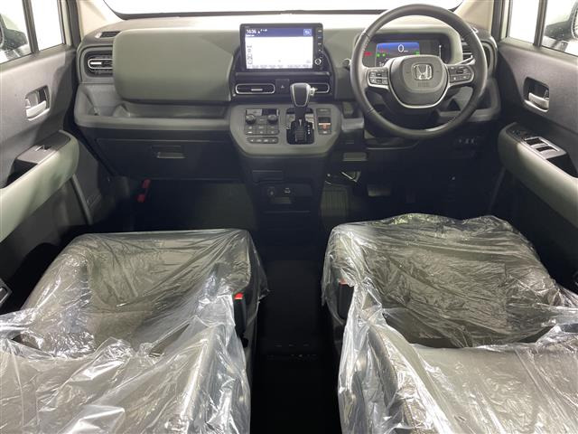 フリード1.5 e:HEV クロスター