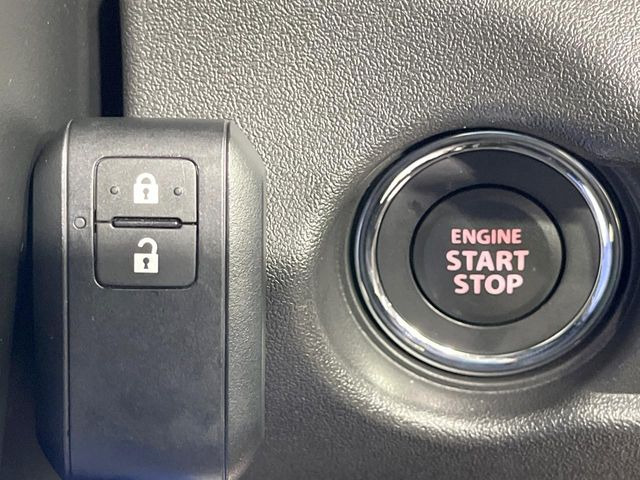 �y�L�[���X�X�^�[�g�V�X�e���z�J�o����|�P�b�g�ɓ��ꂽ�܂܂ł��h�A�̎{���E�������\�ȃX�}�[�g�L�[�𑕔��B�G���W���̃I���E�I�t�����J�M�����o���K�v����������Ƃ��Ă��֗��ł���