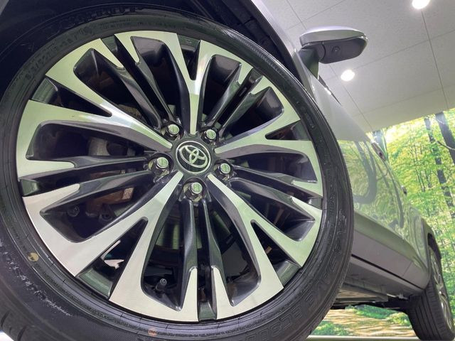 �y����18�C���`�A���~�z�C�[���z�O�ςɃ}�b�`���������A���~�z�C�[���𑕒����Ă���܂��B�e��ЊO�A���~�z�C�[����A�X�^�b�h���X�^�C�����戵�����Ă���܂��B���񂲑��k����������