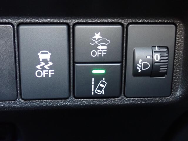 �����h�~�@�\�A�Փˉ���y���u���[�L�t���ŁA�����S�Ƀh���C�u�����y���݂��������܂���