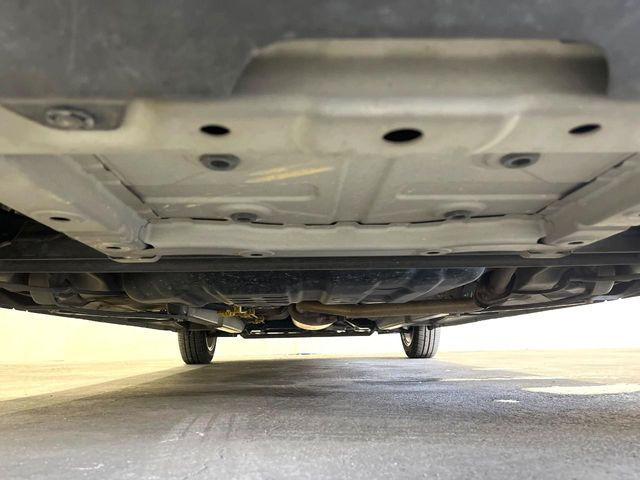 下回りがきれいなうちに、防錆加工の施工がオススメ。降雪地域はもちろん、沿岸部にお住いの方や、趣味でマリン・ウィンタースポーツをされる方にご好評いただいております。