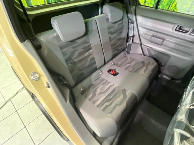 ���i���ȃI���W�i���t���A�}�b�g���I�v�V�����ɂĂ��p�ӂ��Ă���܂��B���D���ȃf�U�C����J���[�����Ԃɍ��킹�đI��ł����������Ƃ��ł��܂���