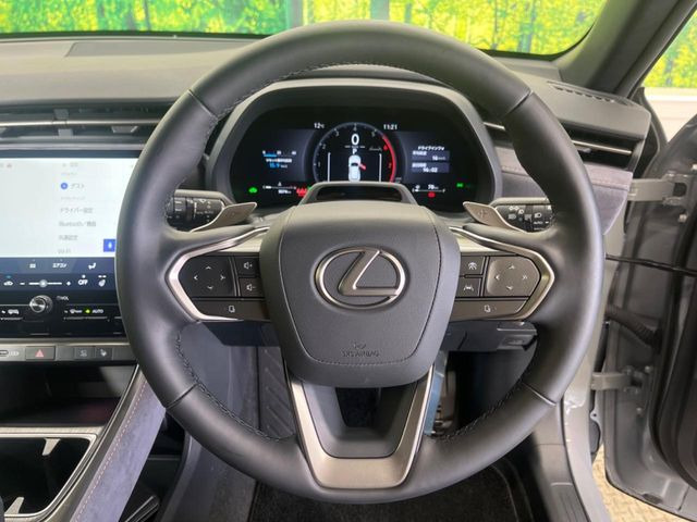 �y�Z�[�t�e�B�Z���X�z���s���ɑO���̎ԗ�����F�����A�Փ˂������Ȏ��͌x��ƃu���[�L�ŏՓˉ���Ɣ�Q�y�����A�V�X�g�B�����S�Ƀh���C�u�����y���݂��������܂��B