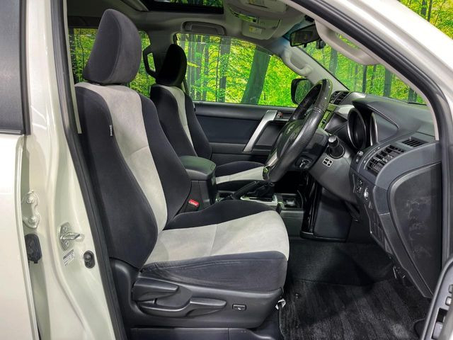 �^�]�ȃV�[�g���͎g�p�������Ȃ��A�ǍD�ȏ�ԂƂȂ��Ă��܂��B���J�Ɏg���Ă������Ƃ��悭�킩��܂��ˁB