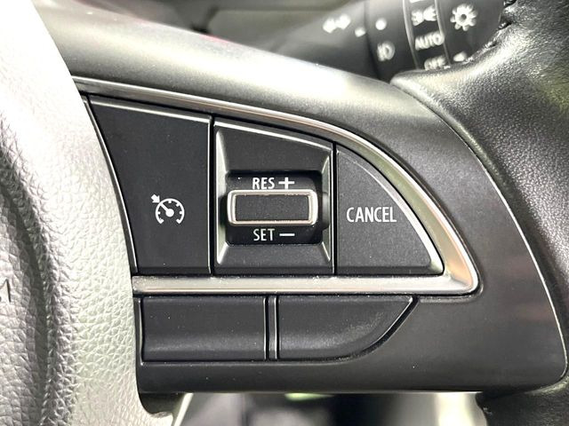 �y�N���[�Y�R���g���[���z�������H�����N���N���s�B�A�N�Z���𗣂��Ă���葬�x�ő��s���ł��A�������^�]���̕��S���y��!�����E�������ȒP�ȃX�C�b�`����Œ����ł��܂��B