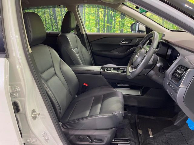 �y���烌�U�[�V�[�g�z����̂ӂ���肪�e�ՂŃ����e�i���X�����ȒP�ȁA�@�\���ɗD��鍇����v���̗p�����㎿�ȃV�[�g�ł��B����S�n���悭�A���������ӂ��S�n�ǂ��ԓ���Ԃ����o���Ă���܂��B