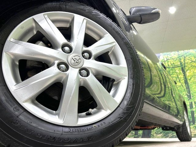 �y����15�C���`�A���~�z�C�[���z�O�ςɃ}�b�`���������A���~�z�C�[���𑕒����Ă���܂��B�e��ЊO�A���~�z�C�[����A�X�^�b�h���X�^�C�����戵�����Ă���܂��B���񂲑��k����������