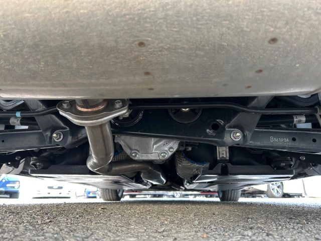 ����肪���ꂢ�Ȃ����ɁA�h�K���H�̎{�H���I�X�X���B�~��n��͂������A���ݕ��ɂ��Z���̕���A��Ń}�����E�E�B���^�[�X�|�[�c���������ɑ�ύD�]���������Ă���܂��B