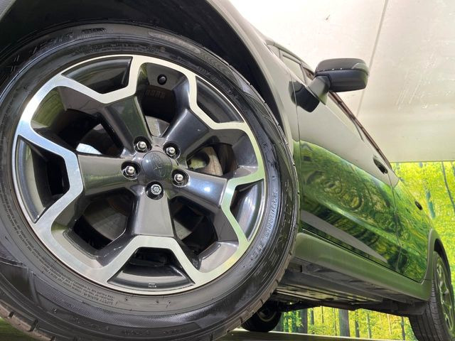 �y����17�C���`�A���~�z�C�[���z�O�ςɃ}�b�`���������A���~�z�C�[���𑕒����Ă���܂��B�e��ЊO�A���~�z�C�[����A�X�^�b�h���X�^�C�����戵�����Ă���܂��B���񂲑��k����������