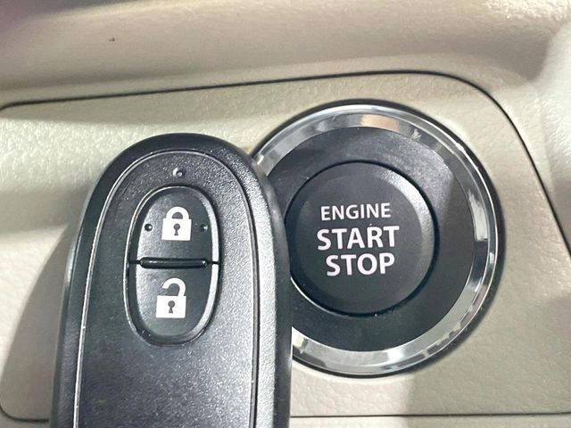 �y�L�[���X�X�^�[�g�V�X�e���z�J�o����|�P�b�g�ɓ��ꂽ�܂܂ł��h�A�̎{���E�������\�ȃX�}�[�g�L�[�𑕔��B�G���W���̃I���E�I�t�����J�M�����o���K�v����������Ƃ��Ă��֗��ł���