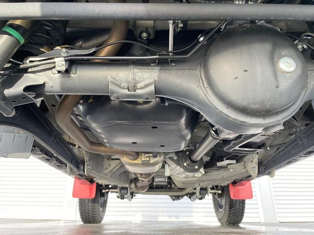 ����肪���ꂢ�Ȃ����ɁA�h�K���H�̎{�H���I�X�X���B�~��n��͂������A���ݕ��ɂ��Z���̕���A��Ń}�����E�E�B���^�[�X�|�[�c���������ɂ��D�]���������Ă���܂��B