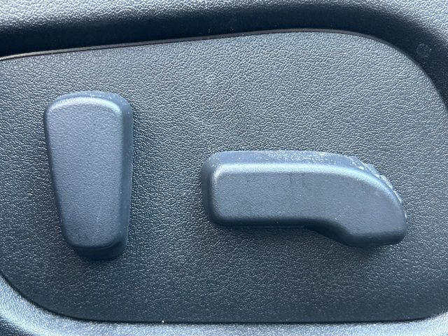 �y�p���[�V�[�g�z�X�C�b�`��ŊȒP�ɃV�[�g�̔��������\!�d��������͂�����܂���!���K�ȃV�[�g�|�W�V�����ɃZ�b�g���āA���K�ȃh���C�u�����y���݂��������B