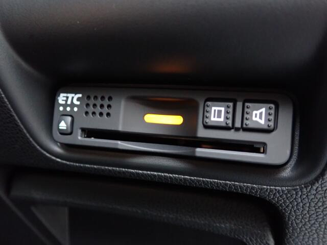 ETC�������Ă���܂��B�L�����H�̗������Œ�Ԃ��鎖�Ȃ��X���[�Y�ɒʉ߂ł��܂��B