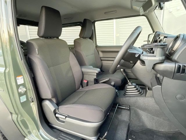 �^�]�Ȃ܂��ɂ͏\���ȃX�y�[�X������A�啿�ȕ��ł��������^�]���Ă�����������ł��B