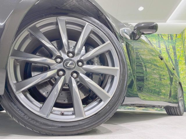 �y����19�C���`�A���~�z�C�[���z�O�ςɃ}�b�`���������A���~�z�C�[���𑕒����Ă���܂��B�e��ЊO�A���~�z�C�[����A�X�^�b�h���X�^�C�����戵�����Ă���܂��B���񂲑��k����������