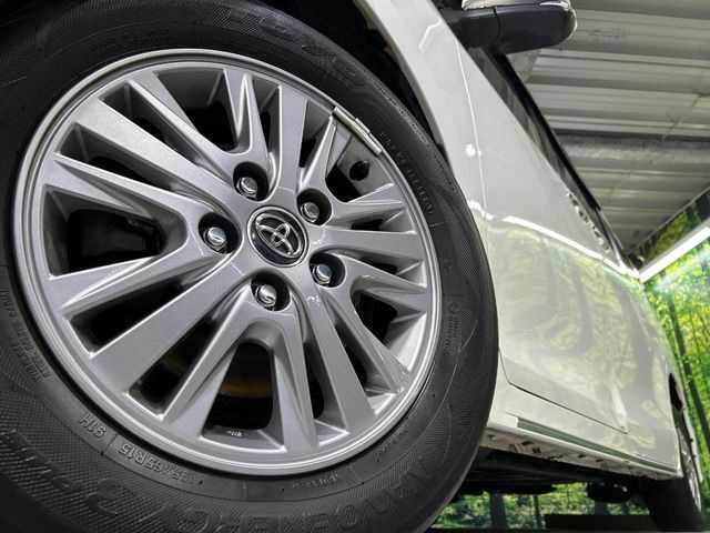 �y����15�C���`�A���~�z�C�[���z�O�ςɃ}�b�`���������A���~�z�C�[���𑕒����Ă���܂��B�e��ЊO�A���~�z�C�[����A�X�^�b�h���X�^�C�����戵�����Ă���܂��B���񂲑��k����������