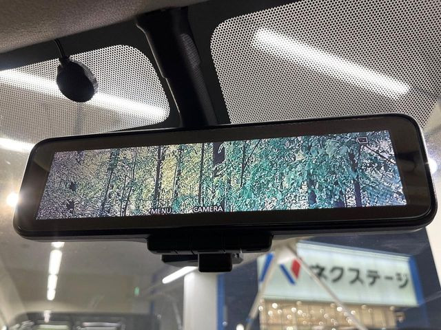 �y�C���e���W�F���g���[���~���[�z��Ȃ̑傫�ȉו��⓯��҂Ō�����m�F���Â炢���ł����S!�J�������B�e�����ԗ�����̉f�������[���~���[���ɕ\���B�N���A�Ȏ��E�ŏ󋵂̊m�F���\�ł�!