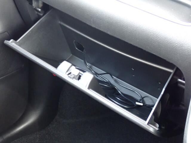 ���[�����Ղ�O���[�u�{�b�N�X�B