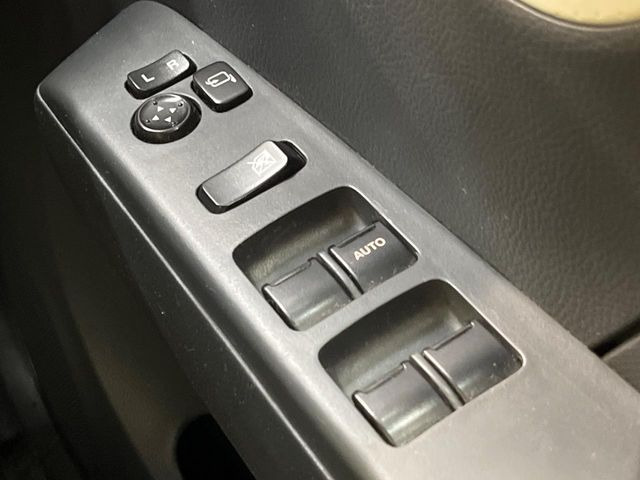 �y�d���i�[�~���[�z�����^�b�`�Ń~���[�̊J��!�^�]�Ȃ��炨�D�݂̃~���[�̊p�x�ɒ����\�ł�!