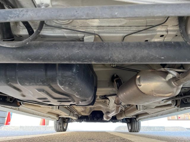 ����肪���ꂢ�Ȃ����ɁA�h�K���H�̎{�H���I�X�X���B�~��n��͂������A���ݕ��ɂ��Z���̕���A��Ń}�����E�E�B���^�[�X�|�[�c���������ɂ��D�]���������Ă���܂��B