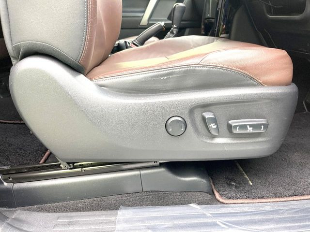 �y�p���[�V�[�g�z�X�C�b�`��ŊȒP�ɃV�[�g�̔��������\!�d��������͂�����܂���!���K�ȃV�[�g�|�W�V�����ɃZ�b�g���āA���K�ȃh���C�u�����y���݂��������B