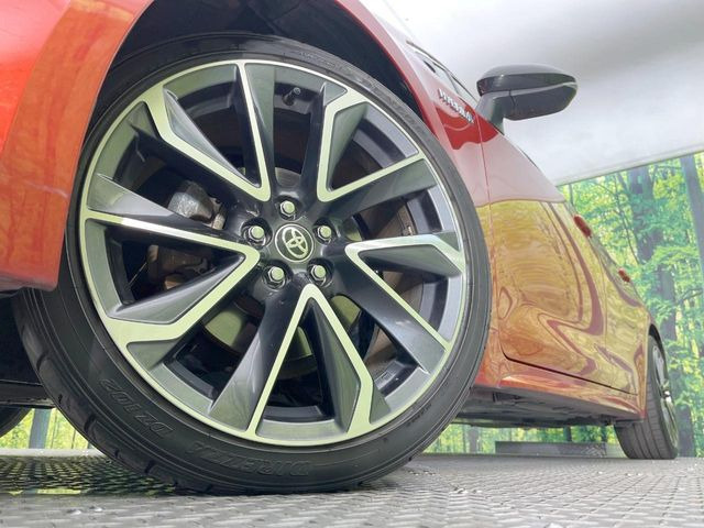 �y�����A���~�z�C�[���z�O�ςɃ}�b�`���������A���~�z�C�[���𑕒����Ă���܂��B�e��ЊO�A���~�z�C�[����A�X�^�b�h���X�^�C�����戵�����Ă���܂��B���񂲑��k����������