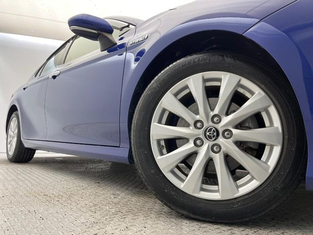 �y����17�C���`�A���~�z�C�[���z�O�ςɃ}�b�`���������A���~�z�C�[���𑕒����Ă���܂��B�e��ЊO�A���~�z�C�[����A�X�^�b�h���X�^�C�����戵�����Ă���܂��B���񂲑��k����������