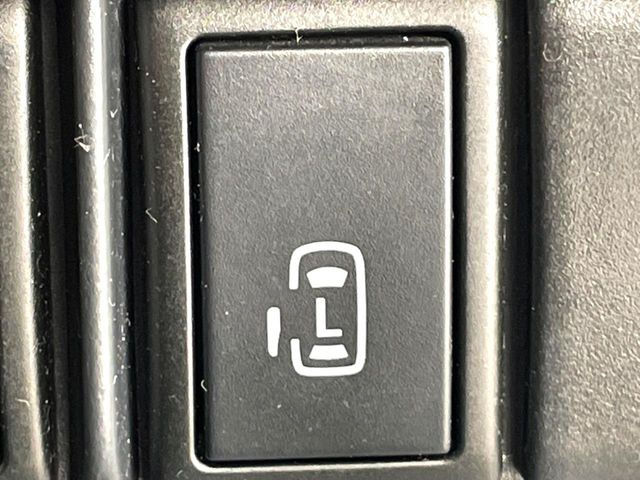 �y�p���[�X���C�h�h�A�z�X�}�[�g�L�[��^�]�Ȃ̃X�C�b�`�ŃX���C�h�h�A�̊J���\���d��������͂����ăh�A���J����K�v�������A���������q�l�ł��A�d���ו��������Ă��鎞�����N�ɊJ���߂ł��܂���