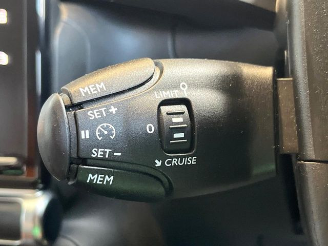 ���I�[�g�N���[�Y�R���g���[��:�������H�⎩���Ԑ�p���H���ɂāA�葬���q���\�ƂȂ�֗��ȋ@�\�ł��B�������ړ��̍ۂł����ɂ����֗��ɂ��g�����������܂���