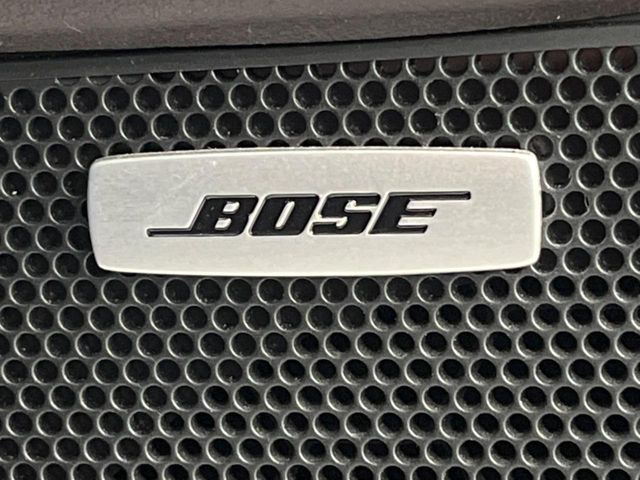 �yBOSE�T�E���h�V�X�e���z���[�J�[�I�v�V�����̍��i�ʃT�E���h�V�X�e���𓋍ځB��p�̃`���[�j���O���{���ꂽ�召�l�X�ȃX�s�[�J�[����ǎ��ȃT�E���h���t�ł��A�Տꊴ���ӂ�鉹����Ԃ����o���܂��B