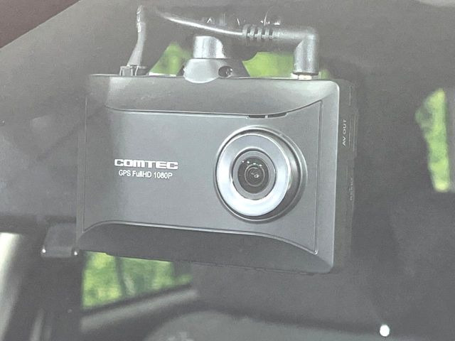 �y�h���C�u���R�[�_�[�z���S�E���S�ȃJ�[���C�t�ɕK�{�̃h���C�u���R�[�_�[�𑕔�!���s���͂������A������^�]�⎖�̂ɑ��������ۂ̏󋵂��f���ŋL�^���A����̃��X�N�ɔ����܂��B