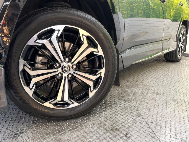 �y����19�C���`�A���~�z�C�[���z�O�ςɃ}�b�`���������A���~�z�C�[���𑕒����Ă���܂��B�e��ЊO�A���~�z�C�[����A�X�^�b�h���X�^�C�����戵�����Ă���܂��B���񂲑��k����������