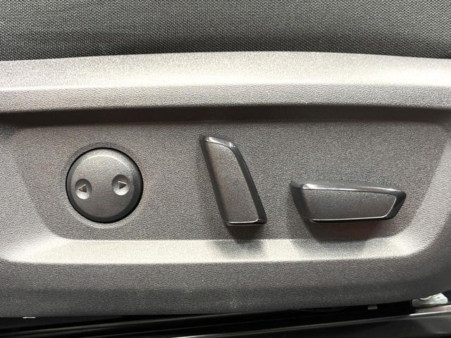 �y�p���[�V�[�g�z�X�C�b�`��ŊȒP�ɃV�[�g�̔��������\!�d��������͂�����܂���!���K�ȃV�[�g�|�W�V�����ɃZ�b�g���āA���K�ȃh���C�u�����y���݂��������B