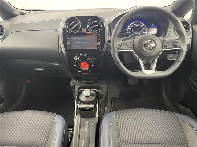 ノート1.2 e-POWER メダリスト ブラックアロー