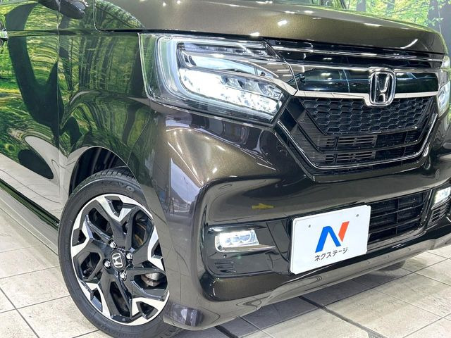 �yLED�w�b�h���C�g�z���V����ԑ��s�����ǍD�Ȏ��E���m�ۂ����S���ĉ^�]�ł��鍂�P�xLED�w�b�h���C�g�𑕔�!�_�����x�������A����d�͂��}�����Ă��܂��B