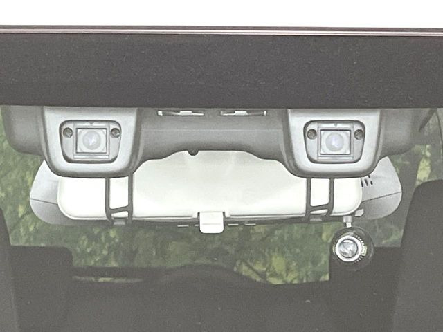 �y�X�Y�L �Z�[�t�e�B�T�|�[�g�z���s���ɑO���̎ԗ�����F�����A�Փ˂������Ȏ��͌x��ƃu���[�L�ŏՓˉ���Ɣ�Q�y�����A�V�X�g�B�����S�Ƀh���C�u�����y���݂��������܂��B